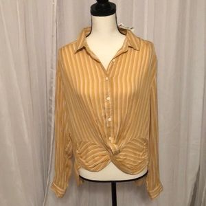 NWT Vanilla Star Mustard Colored with white stripe